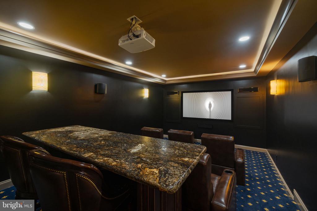 502 RIVER BEND ROAD