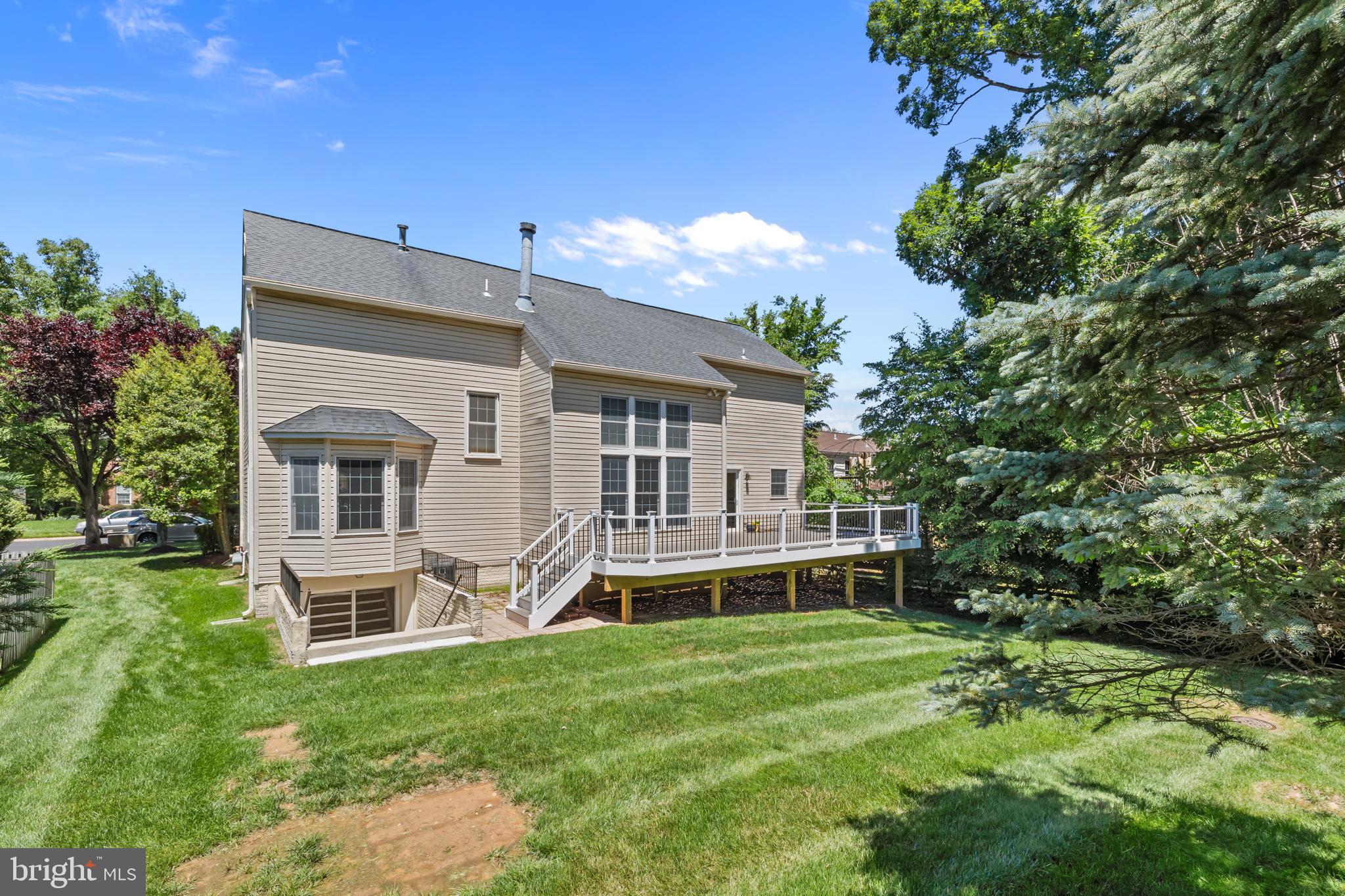 2507 TATNUCK COURT