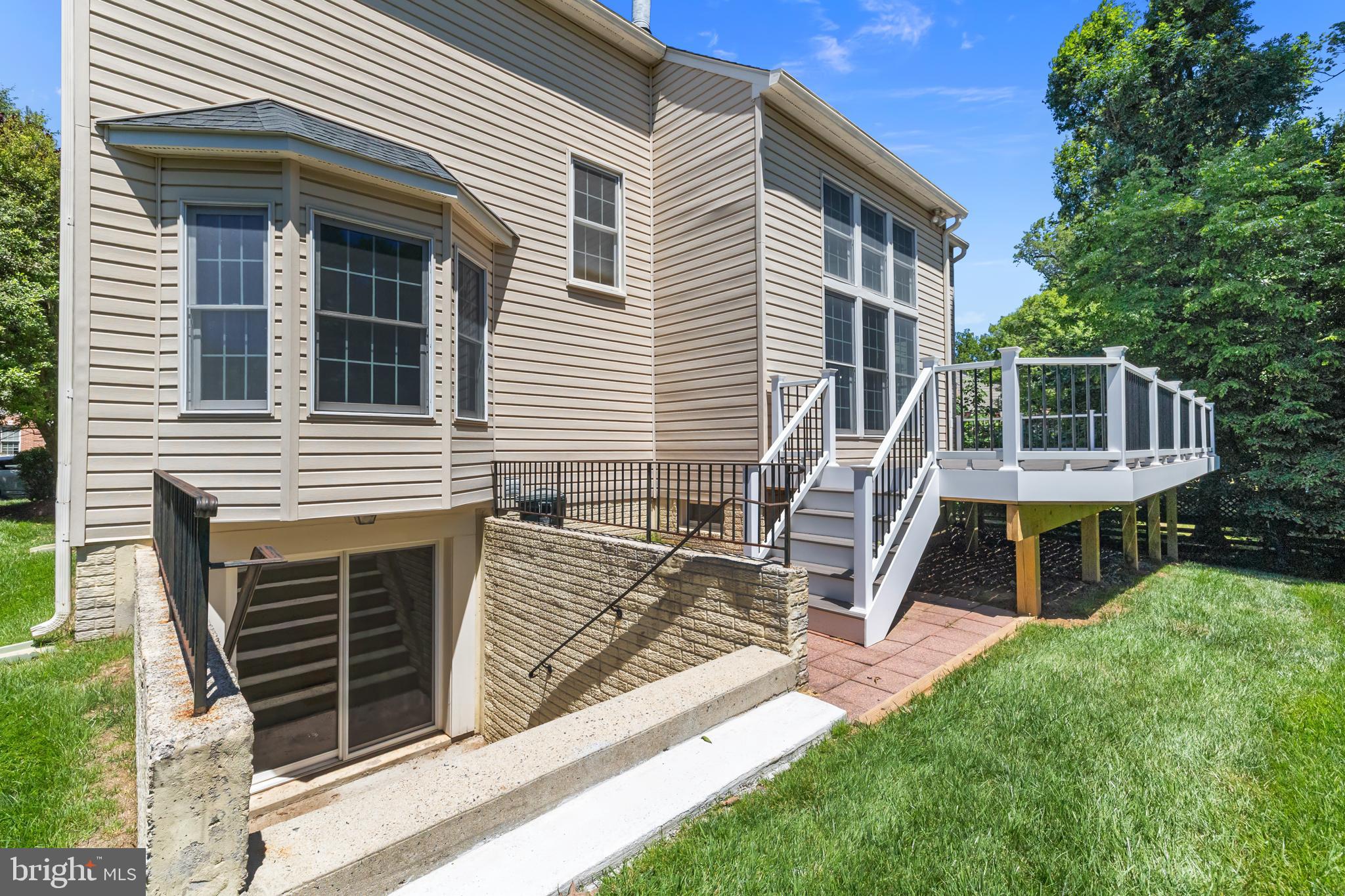2507 TATNUCK COURT