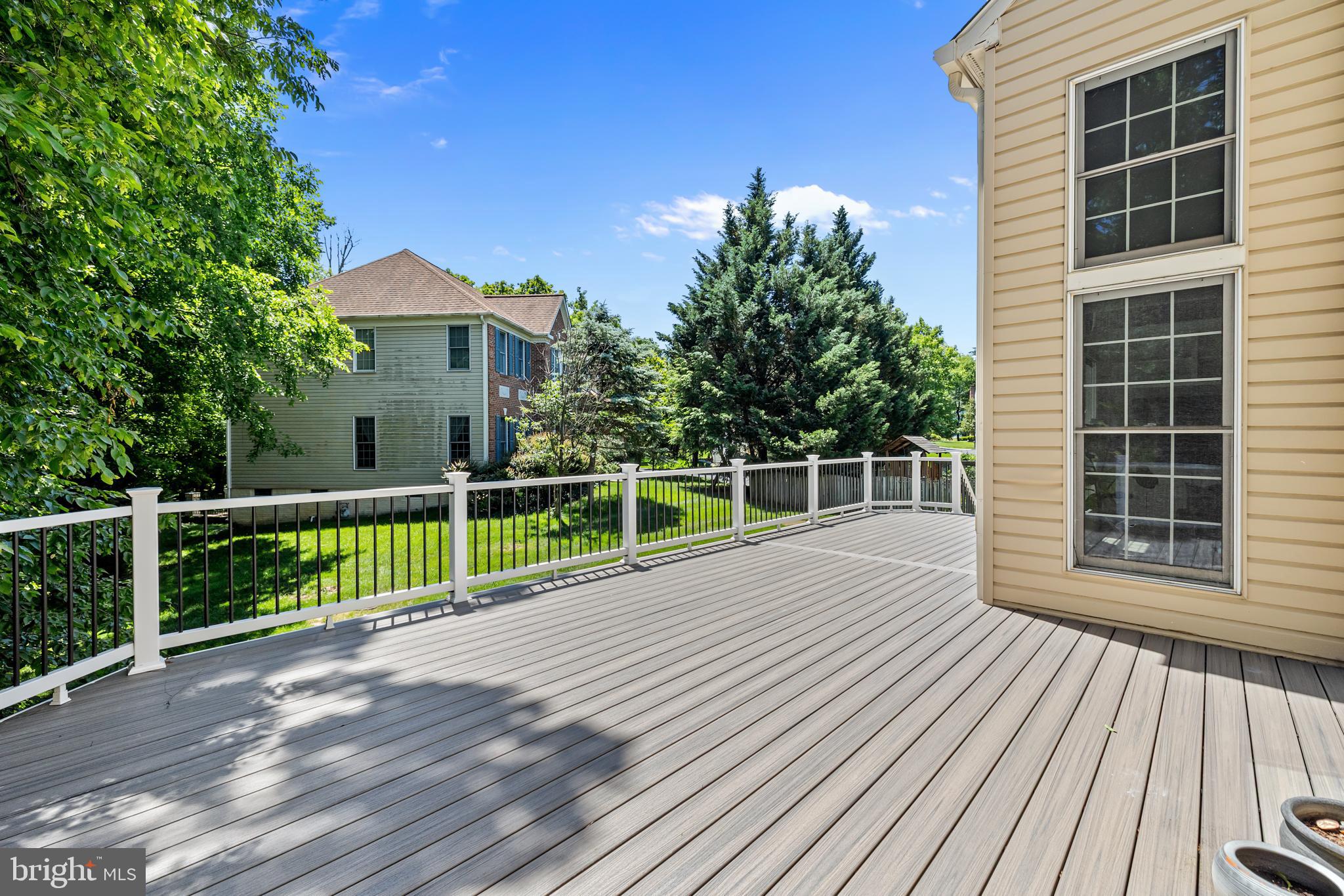 2507 TATNUCK COURT