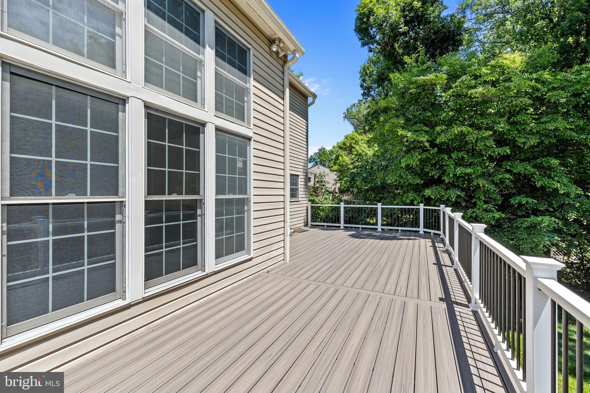 2507 TATNUCK COURT