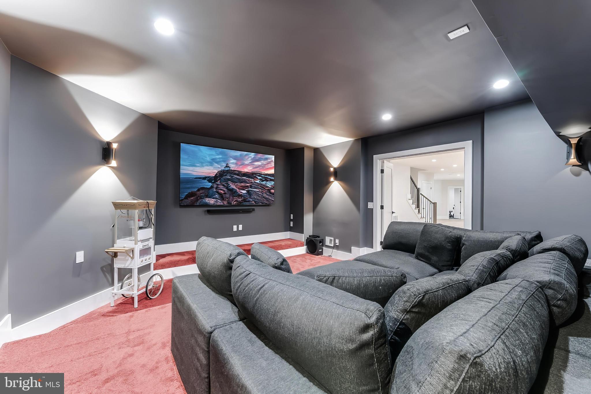 952 WALKER ROAD