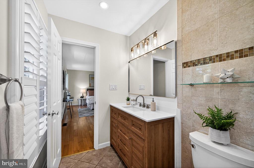 1323 MASON MILL COURT