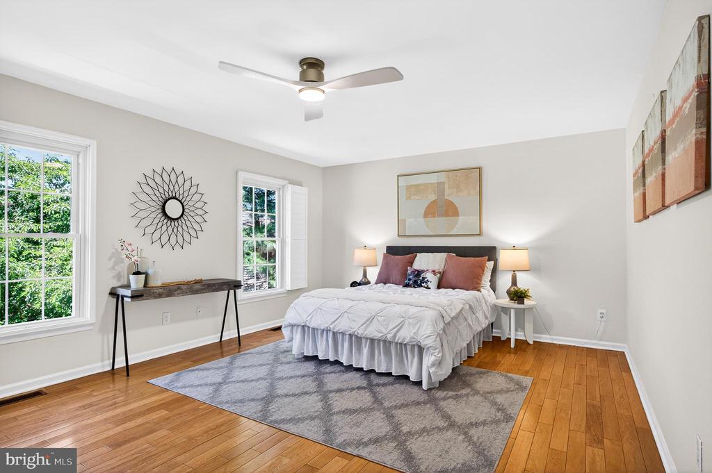 1323 MASON MILL COURT
