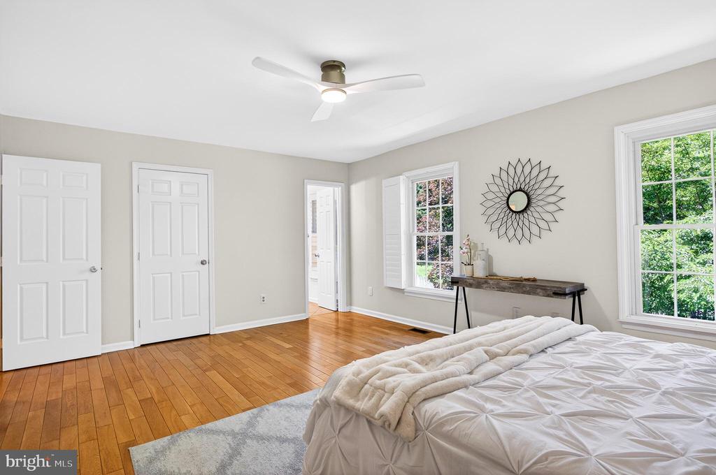 1323 MASON MILL COURT