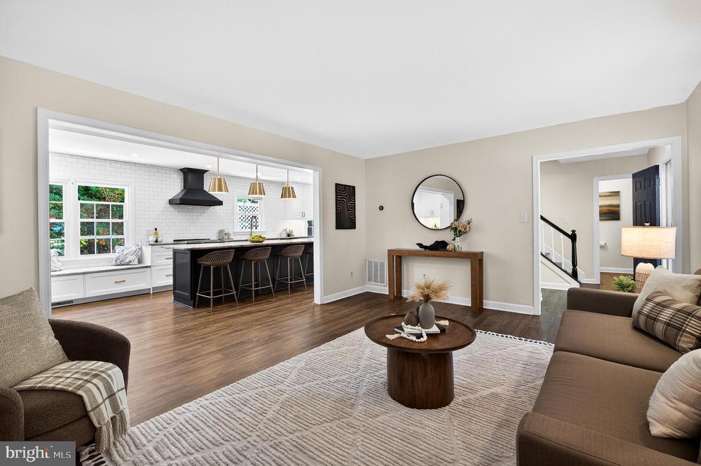 1323 MASON MILL COURT