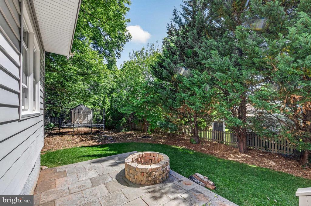 1323 MASON MILL COURT