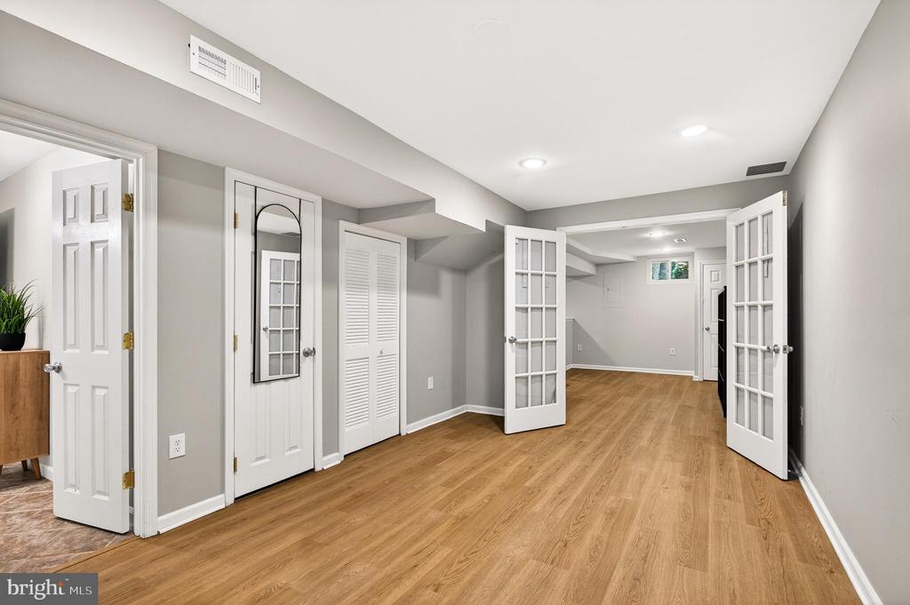 1323 MASON MILL COURT