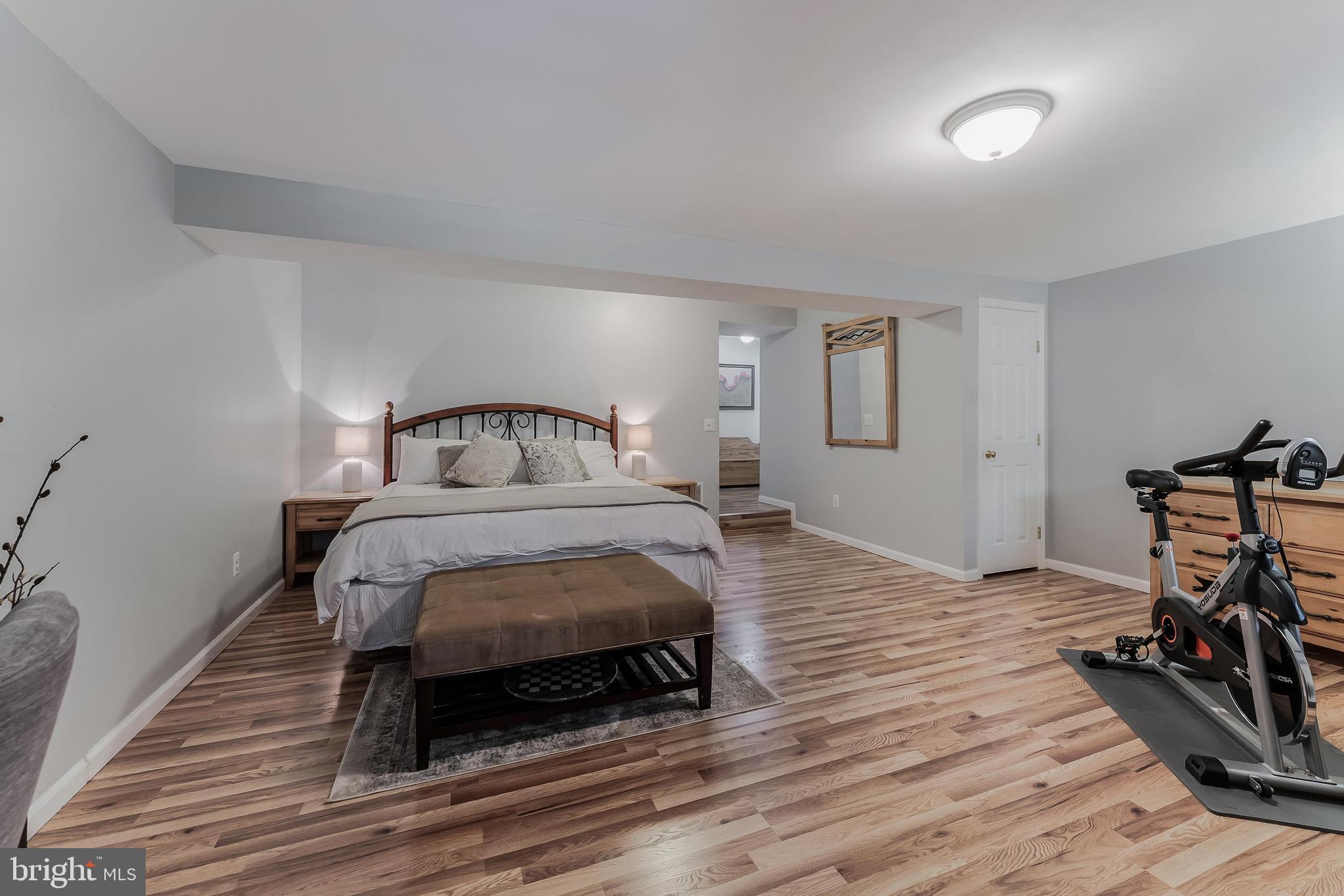 6033 KESTNER CIRCLE
