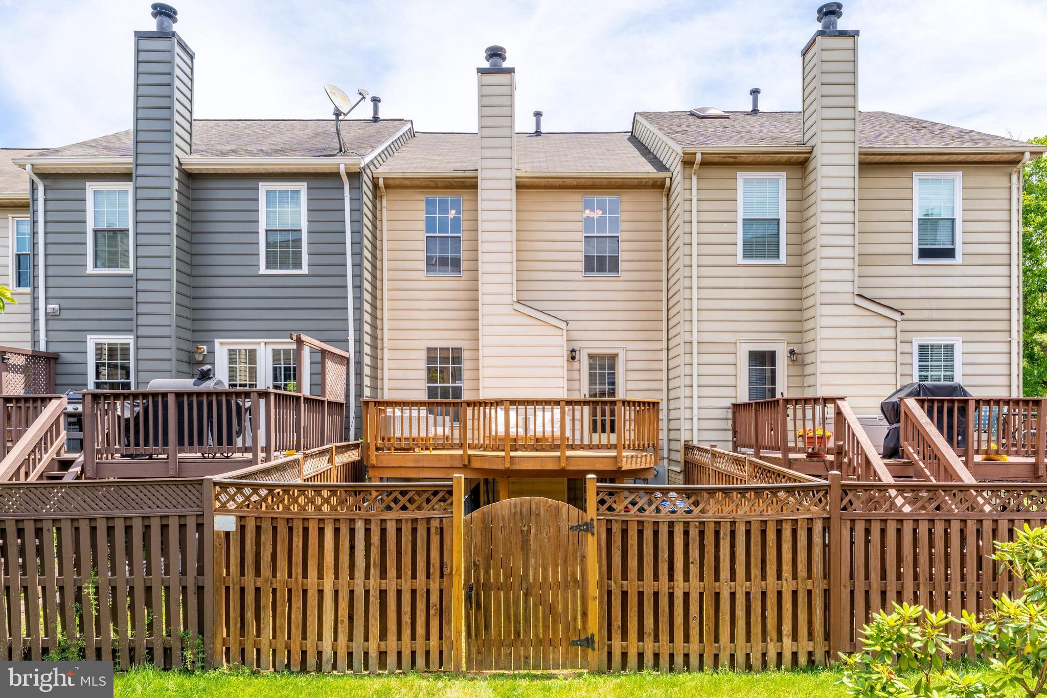 6033 KESTNER CIRCLE