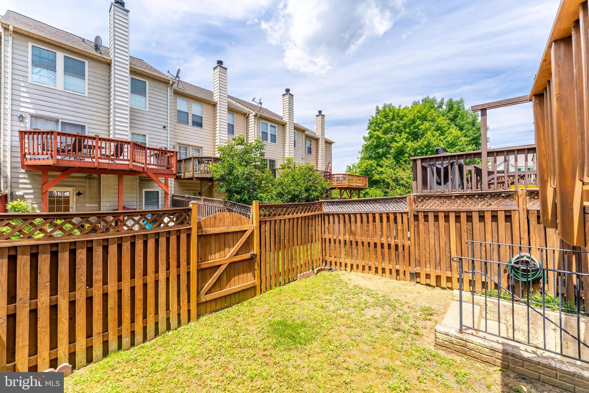 6033 KESTNER CIRCLE
