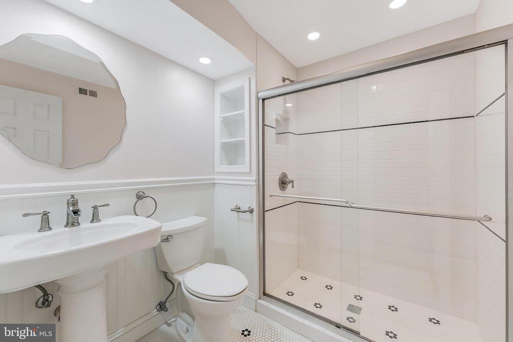 11618 HOLLY BRIAR LANE