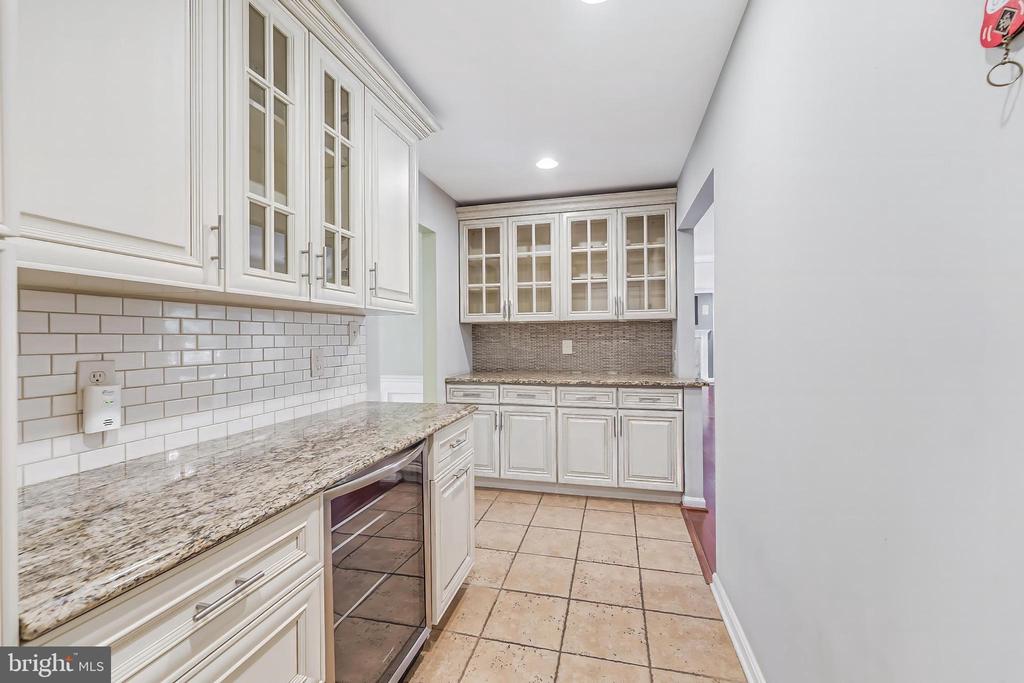 11618 HOLLY BRIAR LANE
