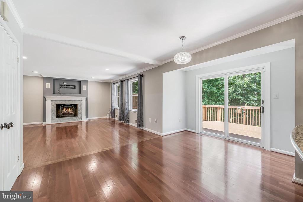 11618 HOLLY BRIAR LANE
