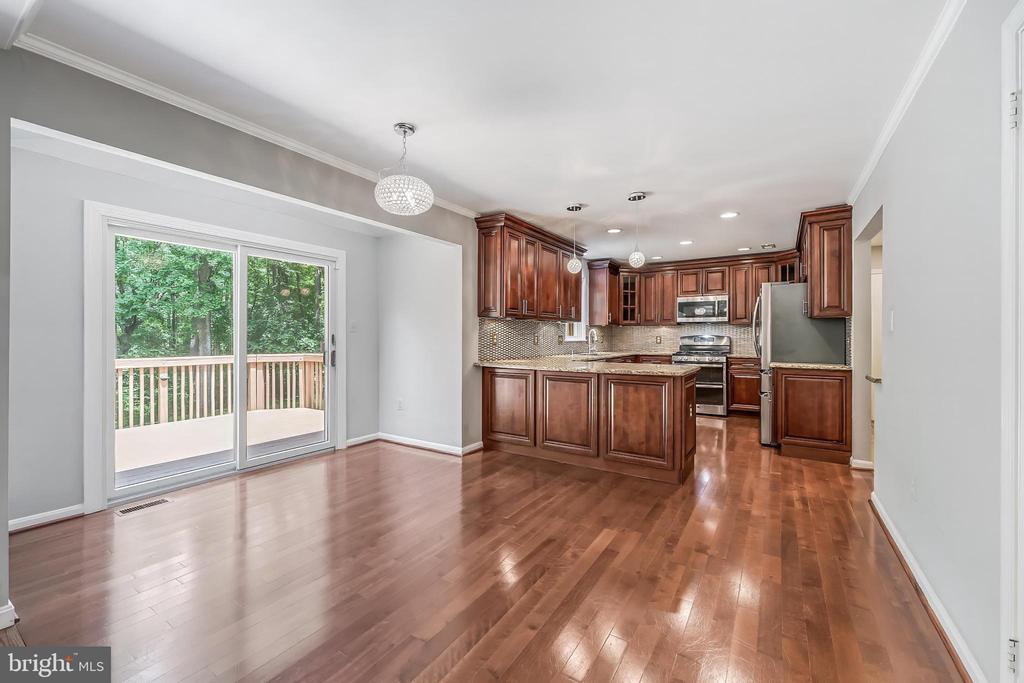 11618 HOLLY BRIAR LANE