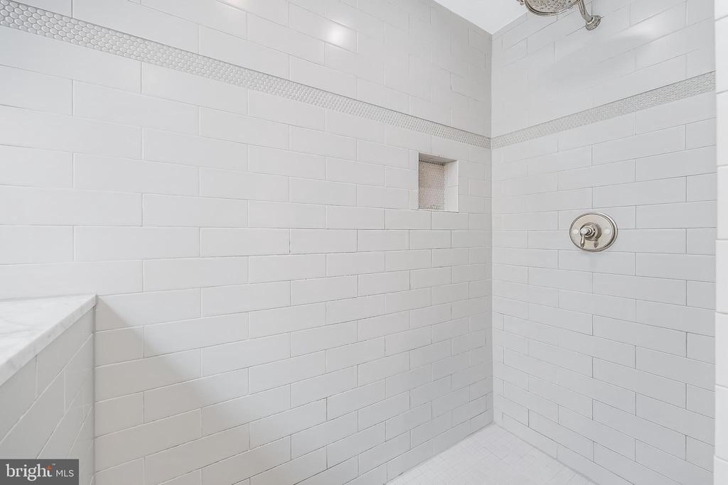 11618 HOLLY BRIAR LANE