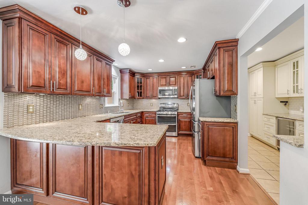 11618 HOLLY BRIAR LANE