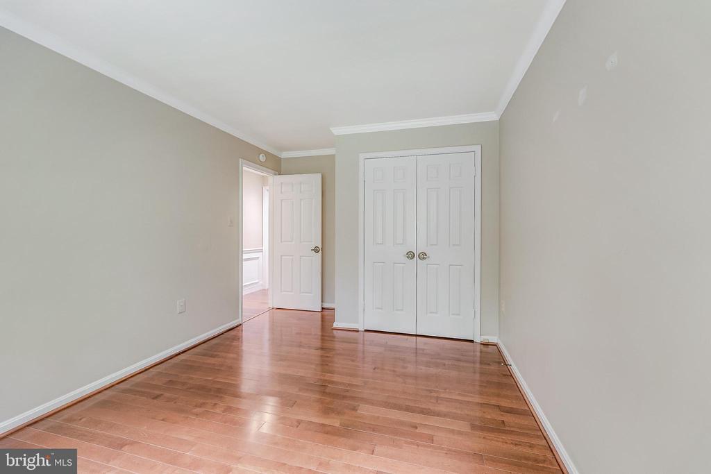 11618 HOLLY BRIAR LANE