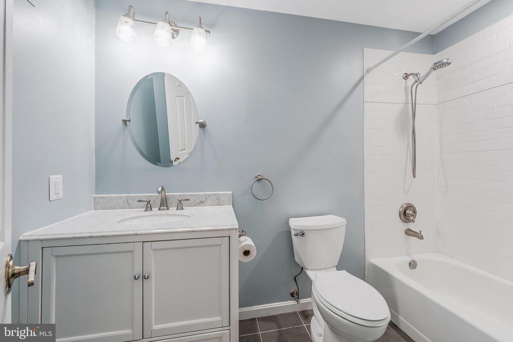 11618 HOLLY BRIAR LANE