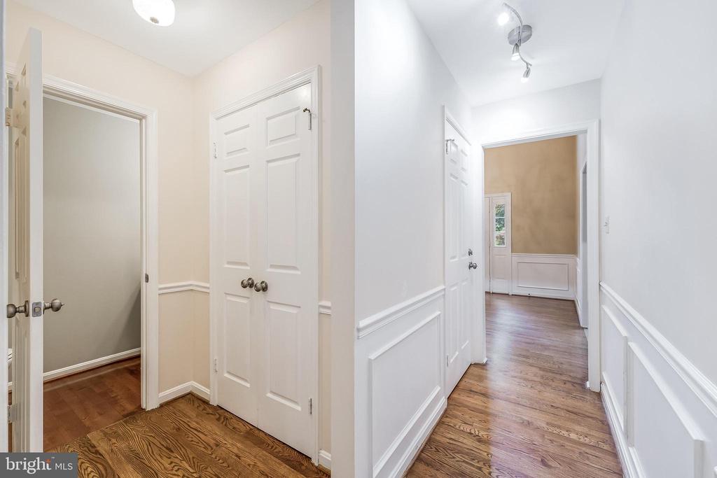 11618 HOLLY BRIAR LANE