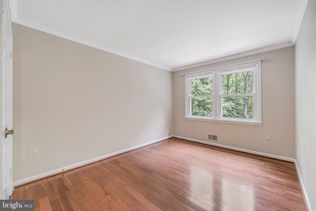 11618 HOLLY BRIAR LANE