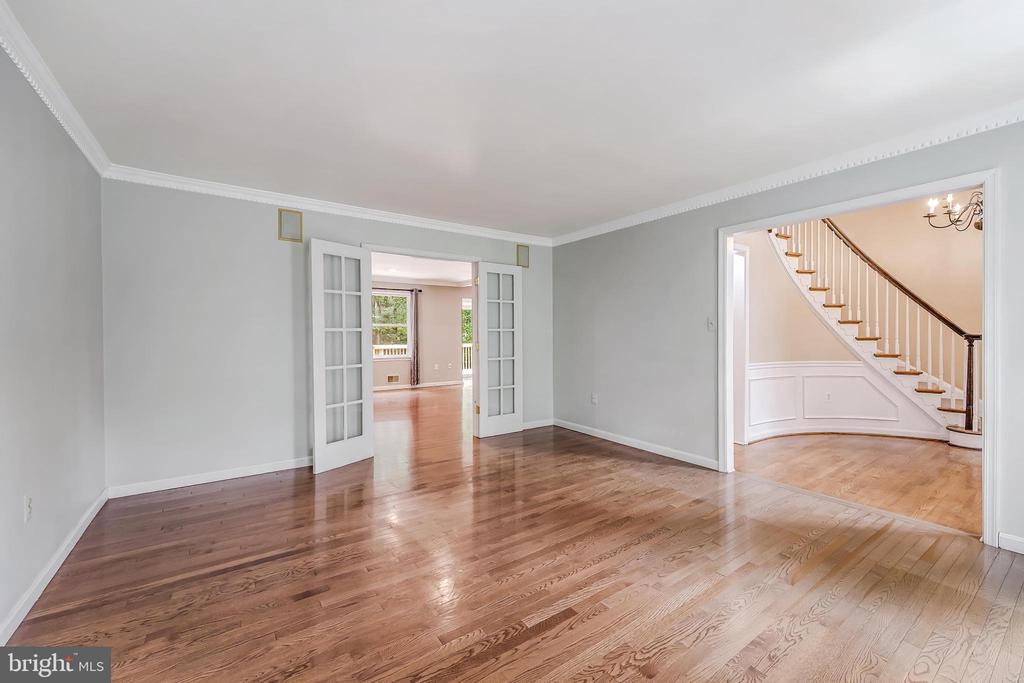 11618 HOLLY BRIAR LANE