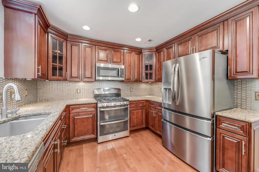 11618 HOLLY BRIAR LANE