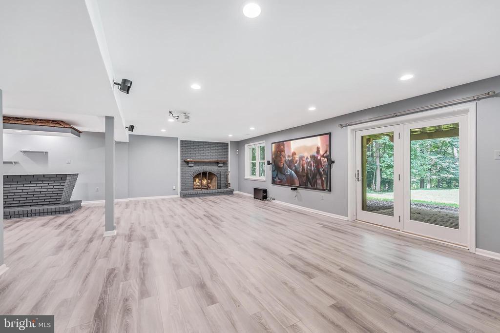 11618 HOLLY BRIAR LANE