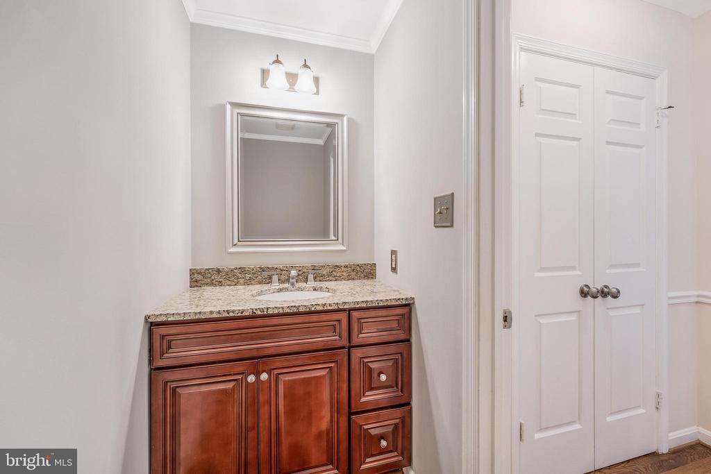11618 HOLLY BRIAR LANE