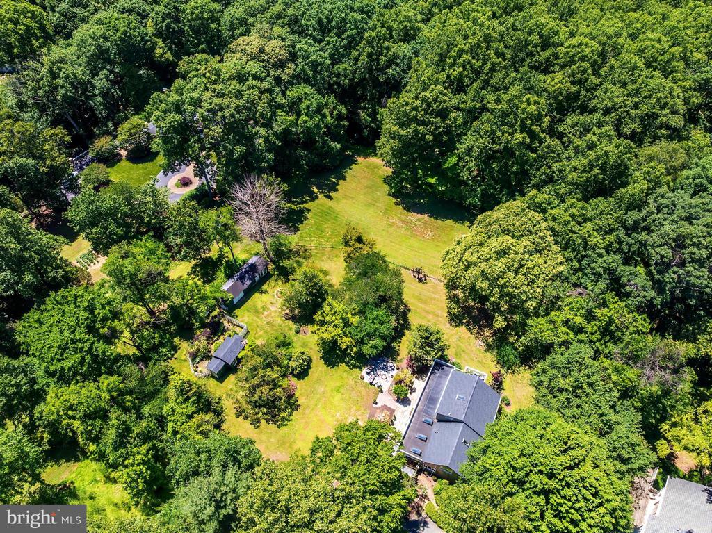 518 GOLDSMITH LANE
