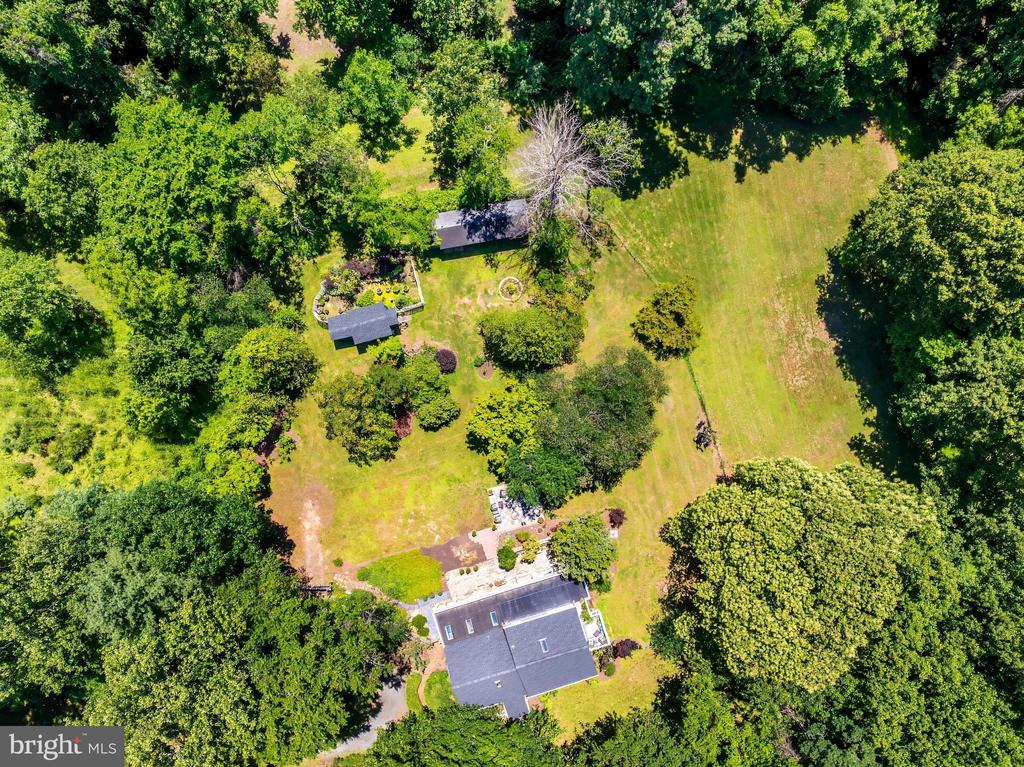 518 GOLDSMITH LANE