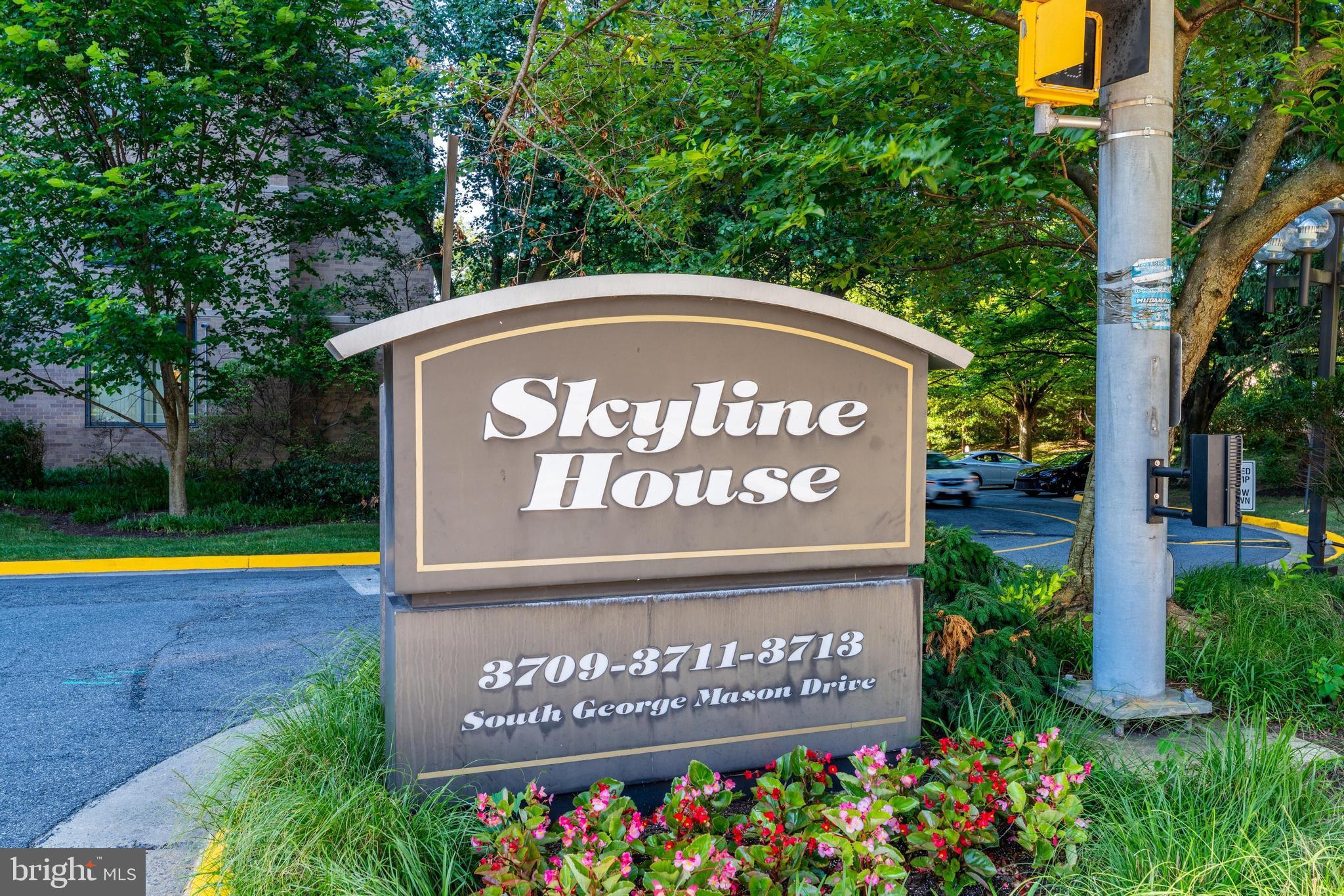 3713 S GEORGE MASON DRIVE 1604