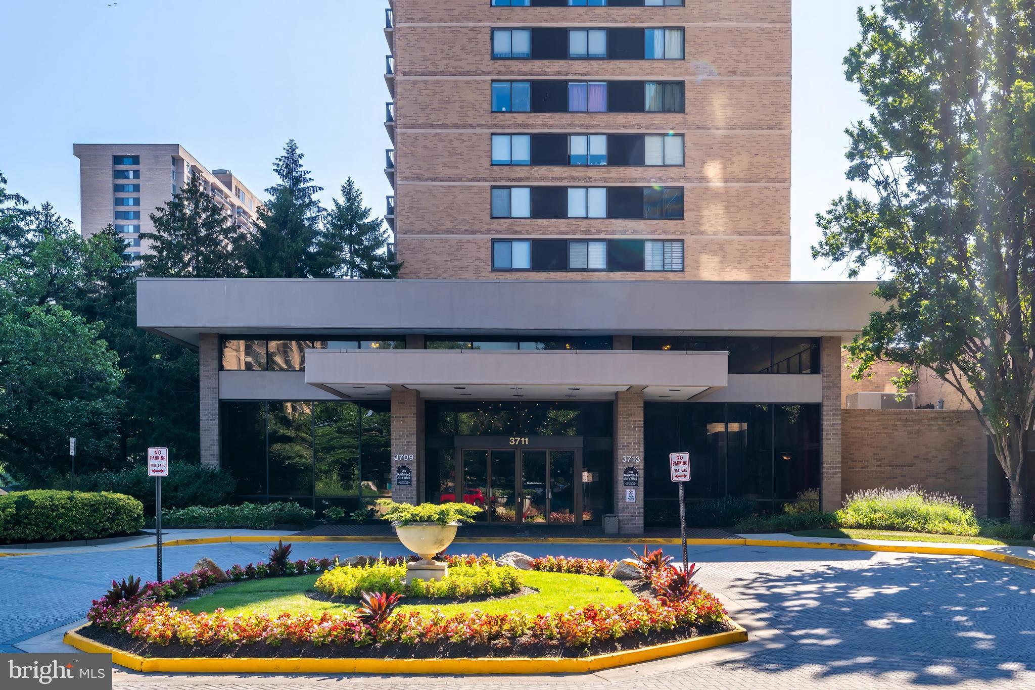 3713 S GEORGE MASON DRIVE 1604