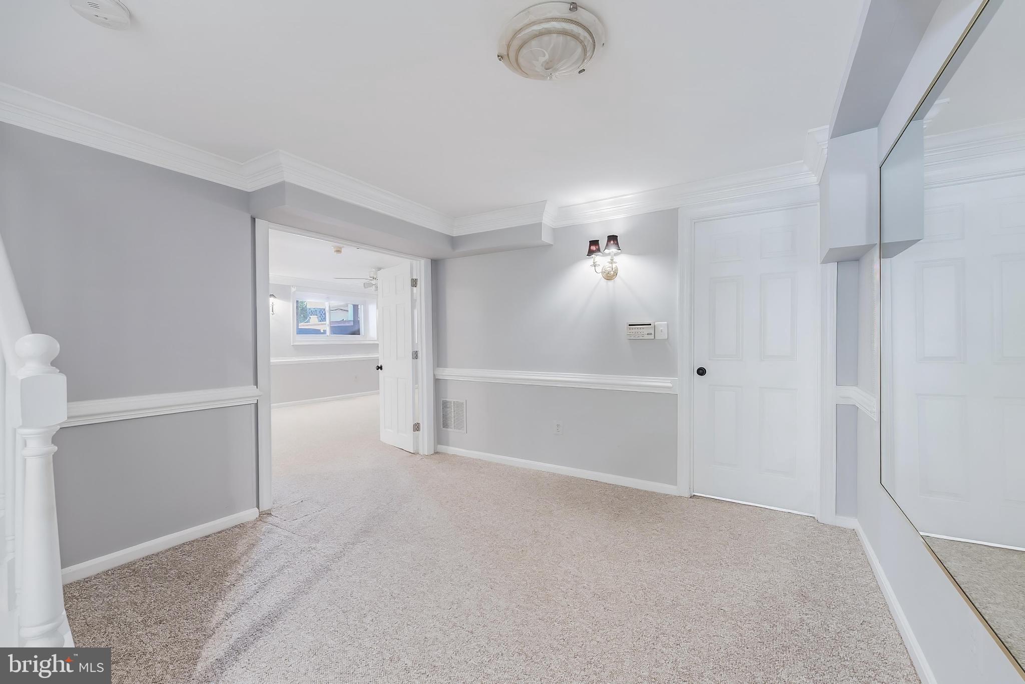 10520 HUNTING CREST LANE
