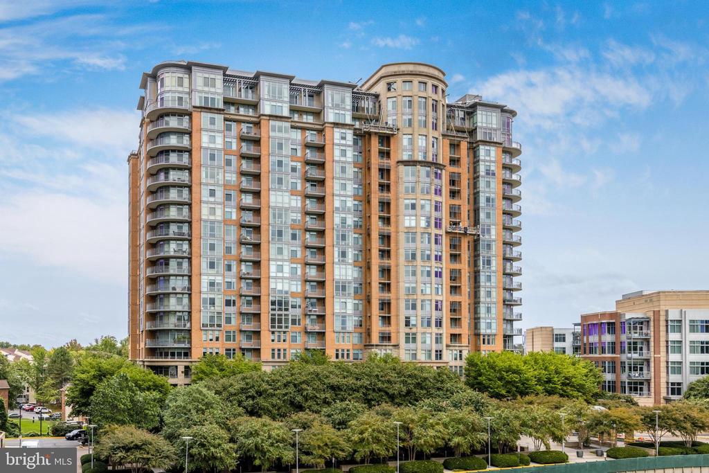 8220 CRESTWOOD HEIGHTS DRIVE Unit: 105