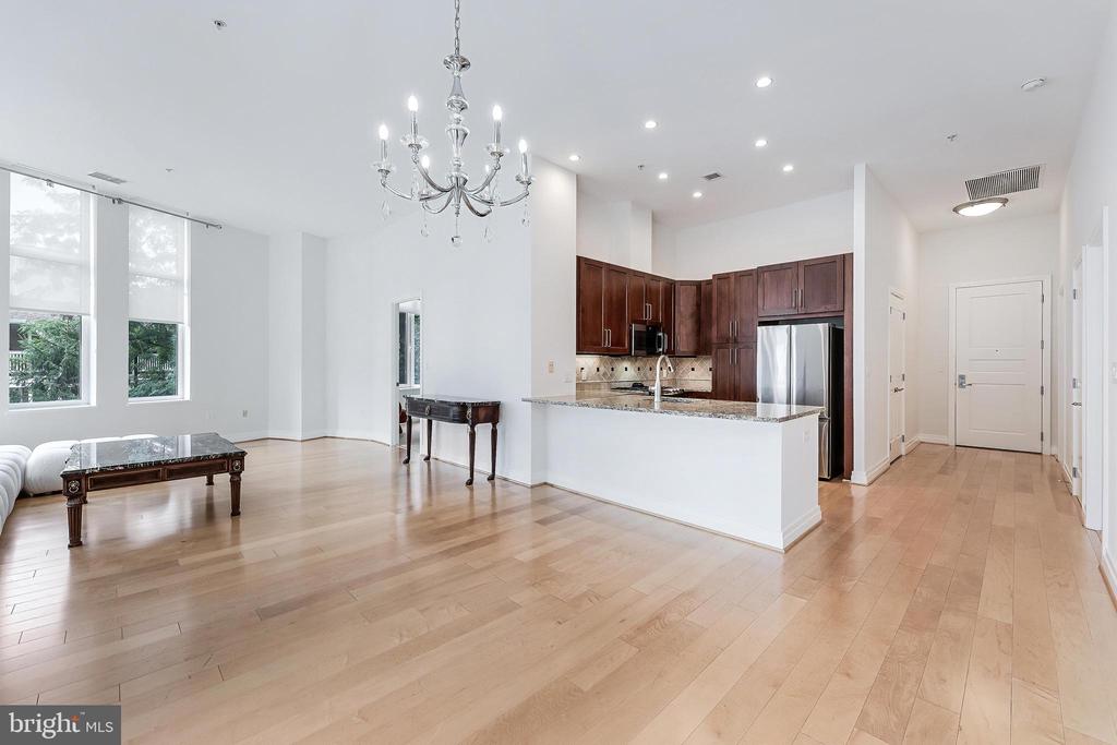 8220 CRESTWOOD HEIGHTS DRIVE Unit: 105