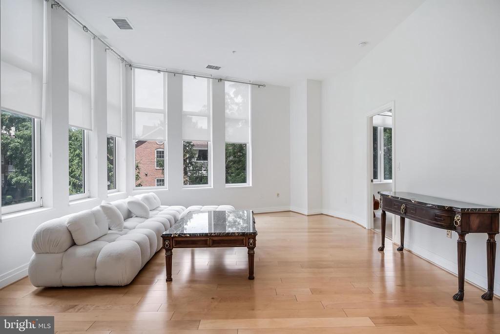 8220 CRESTWOOD HEIGHTS DRIVE Unit: 105