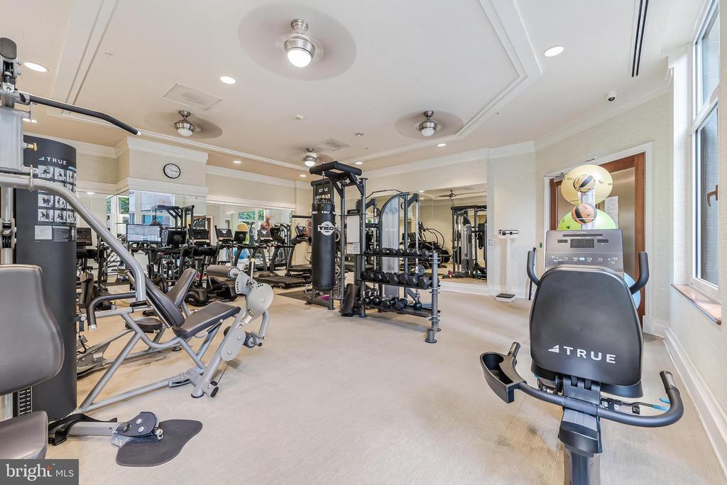 8220 CRESTWOOD HEIGHTS DRIVE Unit: 105