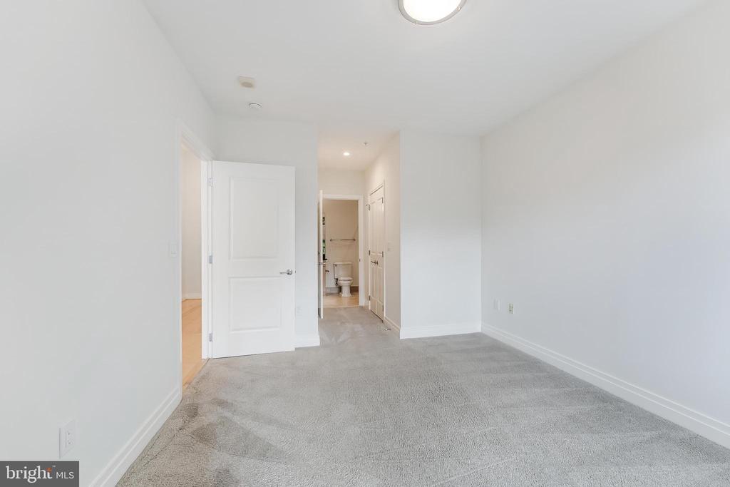 8220 CRESTWOOD HEIGHTS DRIVE Unit: 105