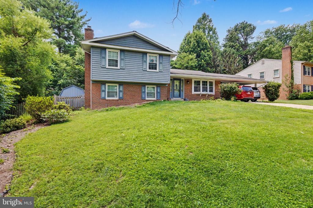 2113 SHERIFF COURT
