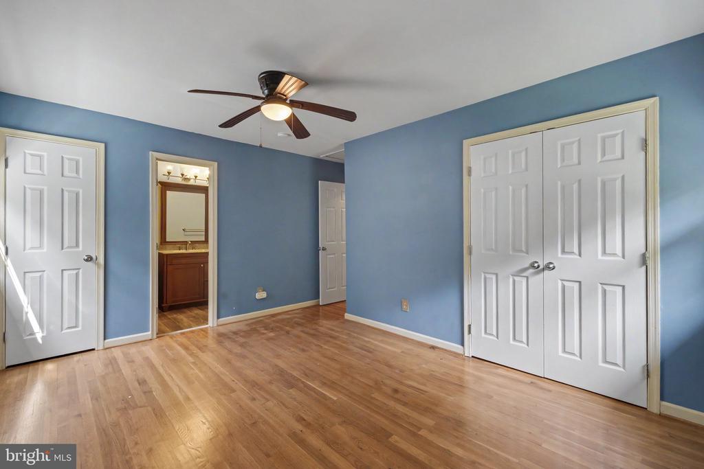 2113 SHERIFF COURT
