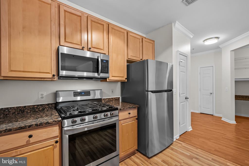 9486 VIRGINIA CENTER BOULEVARD Unit: 218