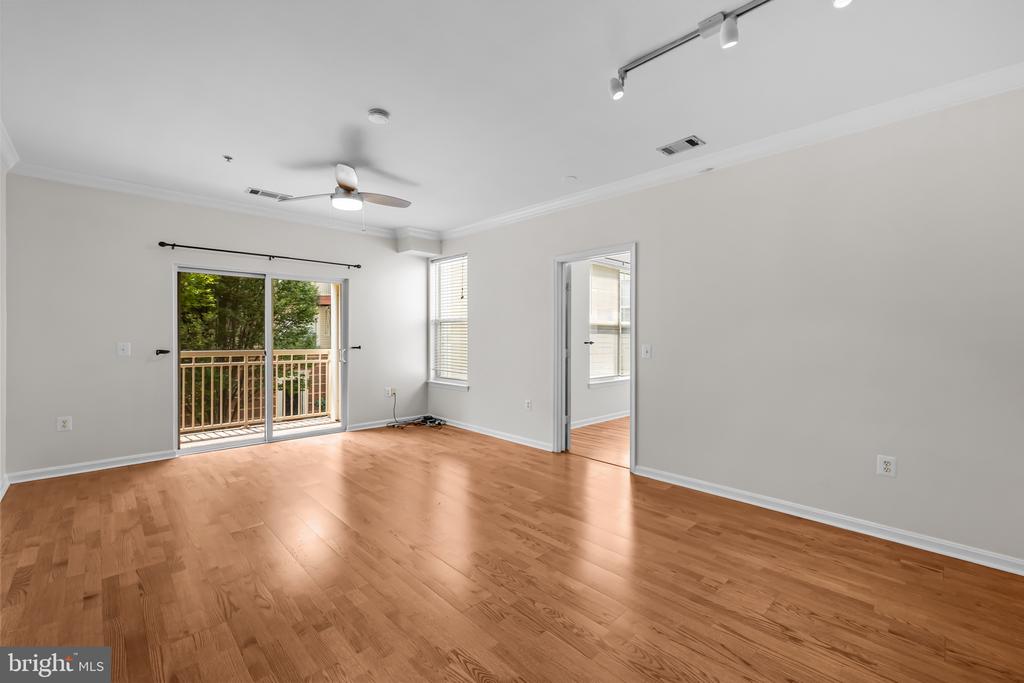9486 VIRGINIA CENTER BOULEVARD Unit: 218