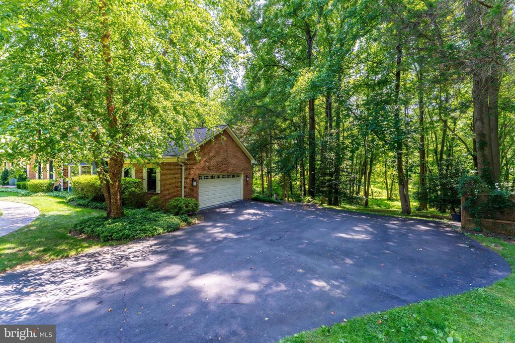 401 SENECA ROAD