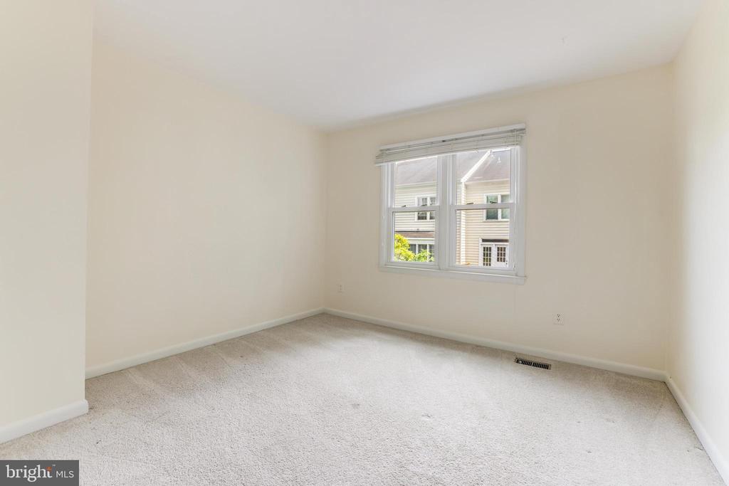8509 JEFFERSONIAN COURT