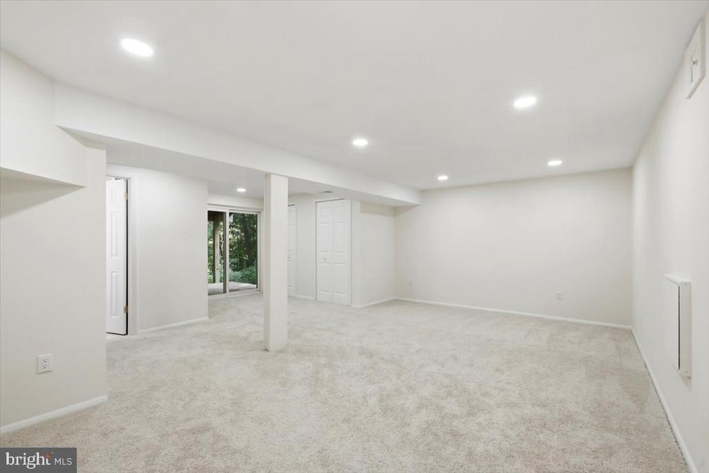 9615 PODIUM DRIVE