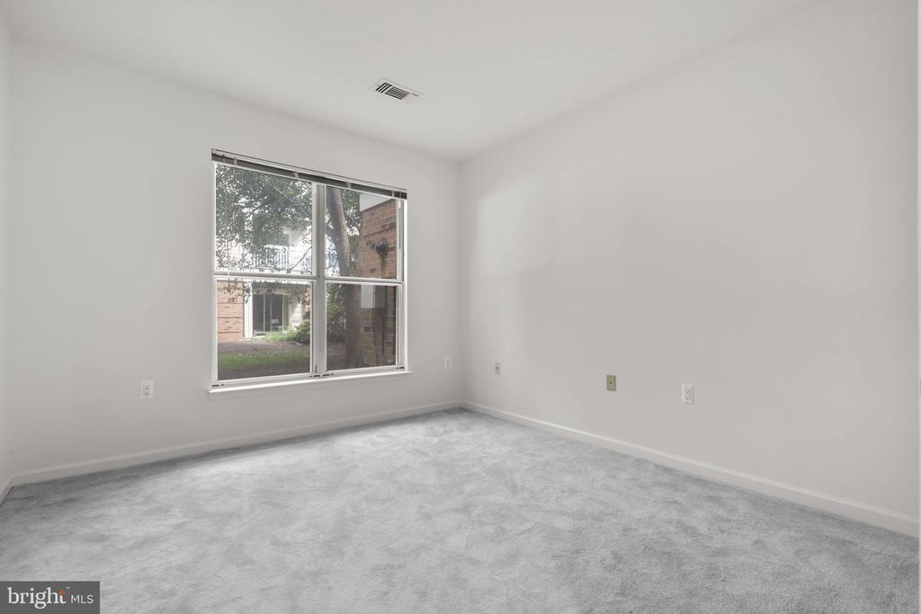 12915 ALTON SQUARE Unit: 113