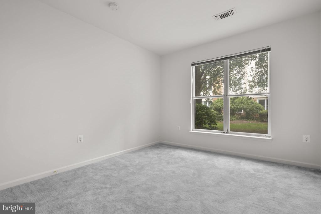 12915 ALTON SQUARE Unit: 113