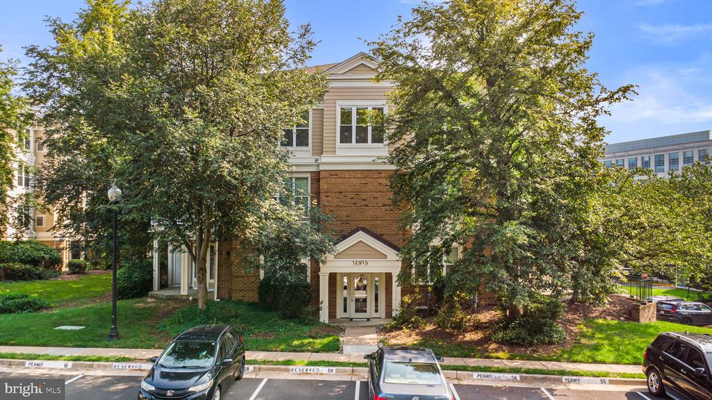12915 ALTON SQUARE Unit: 113