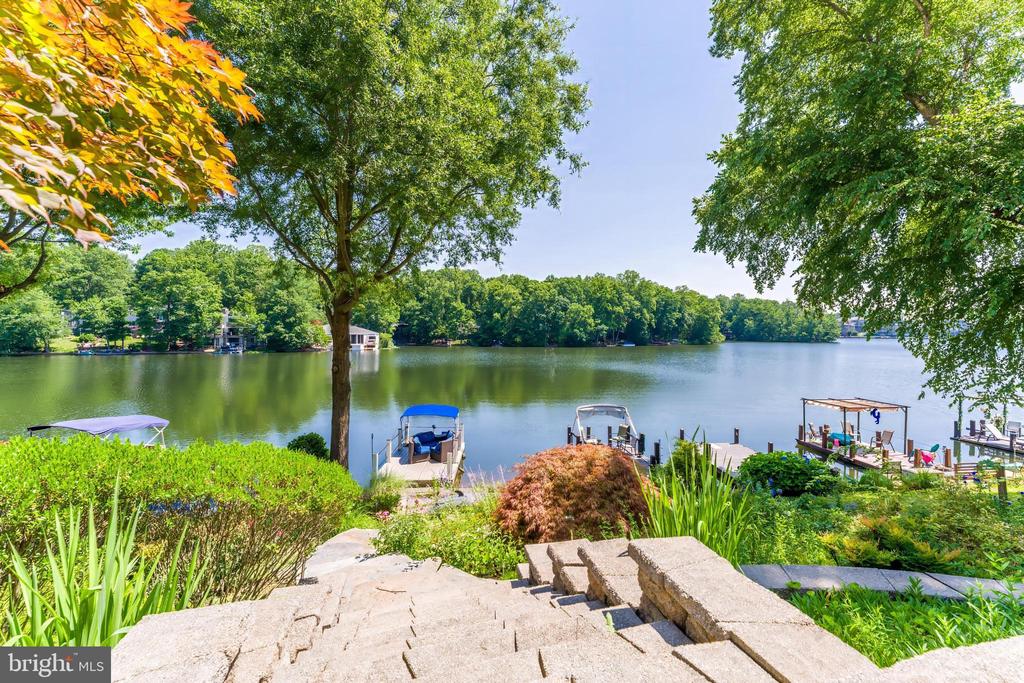2001 CHADDS FORD DRIVE